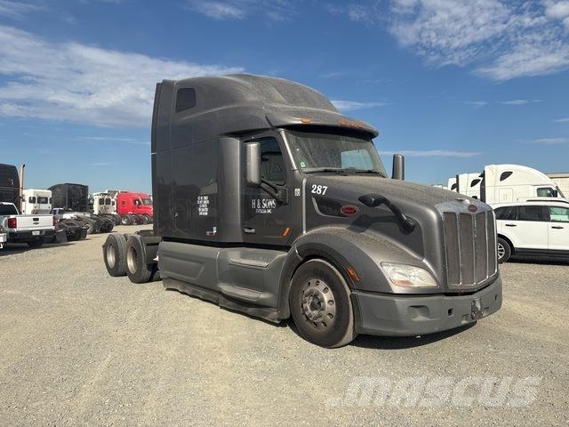 Peterbilt 579 Trekkers