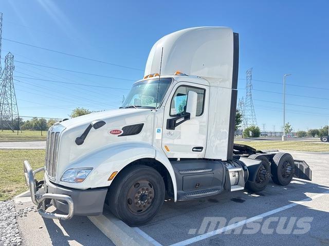 Peterbilt 579 Trekkers