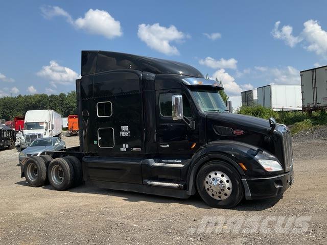 Peterbilt 579 Trekkers
