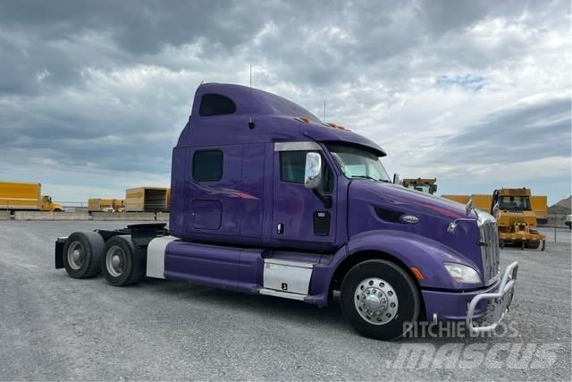 Peterbilt 587 Trekkers