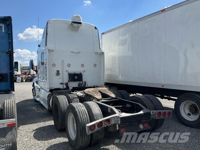 Peterbilt 587 Trekkers