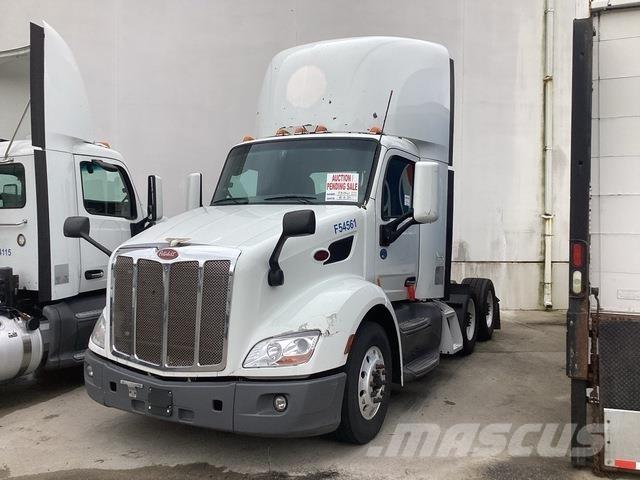 Peterbilt M579 Trekkers