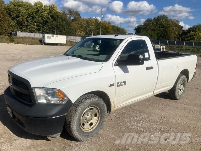 RAM 1500 Bestelwagens met open laadbak