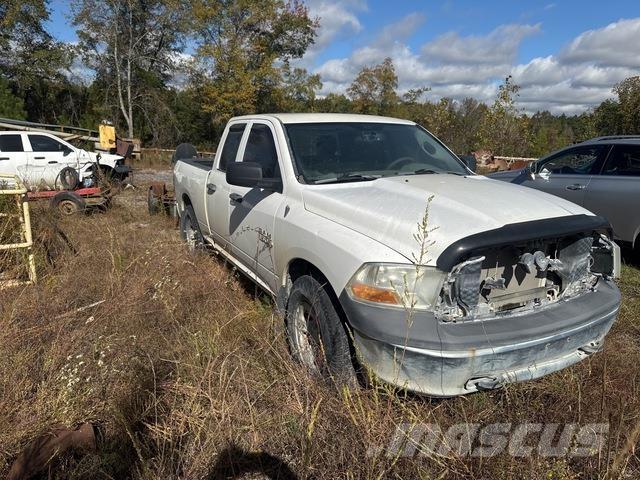 RAM 1500 Bestelwagens met open laadbak