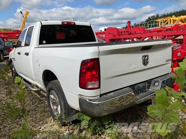 RAM 1500 Bestelwagens met open laadbak