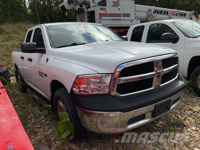 RAM 1500 Bestelwagens met open laadbak