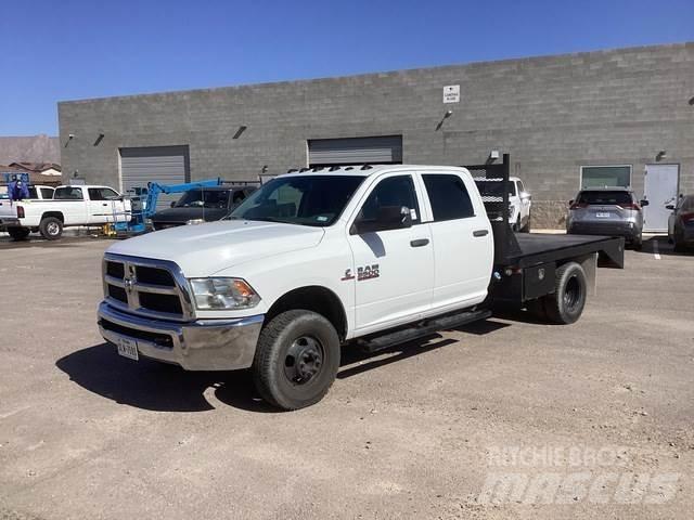 RAM 3500 Platte bakwagens