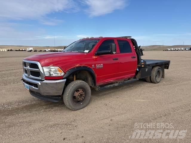 RAM 3500 Platte bakwagens