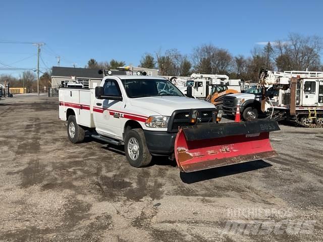 RAM 3500 Bestelwagens met open laadbak