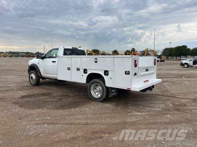 RAM 4500 Bestelwagens met open laadbak