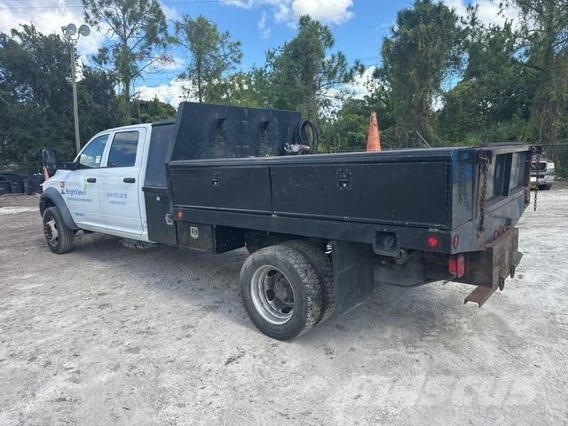 RAM 5500 Platte bakwagens