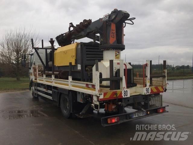 Renault D250 Mobiele Boorinstallatie