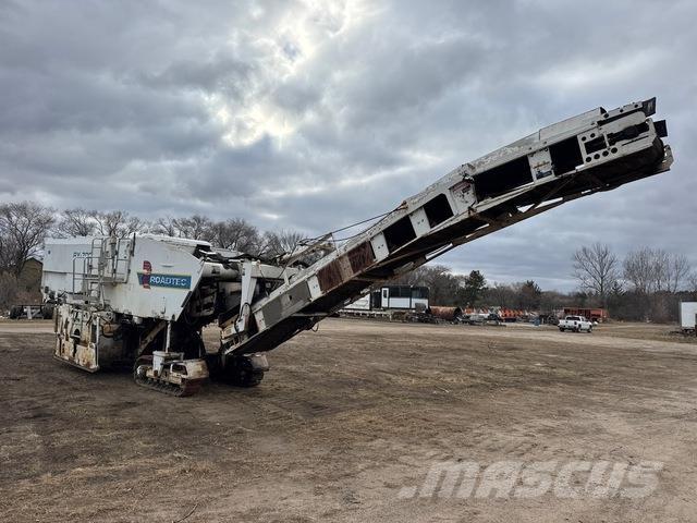 Roadtec RX-700 Asfaltfrezen