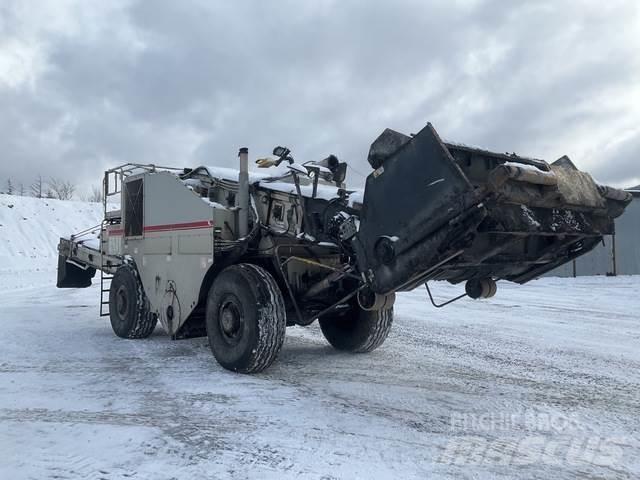 Roadtec SB2500D Materiaal transport voertuigen