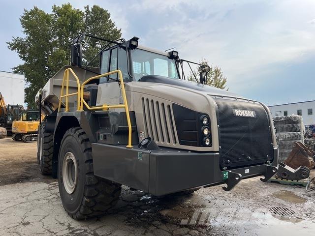 Rokbak RA40 Knik dumptrucks