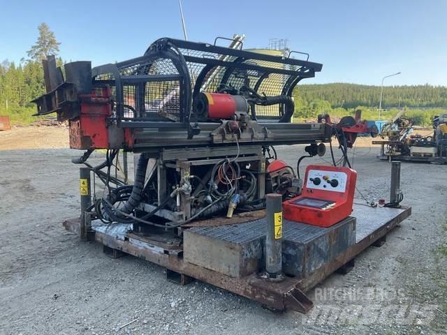Sandvik DE140i Surface drill rigs