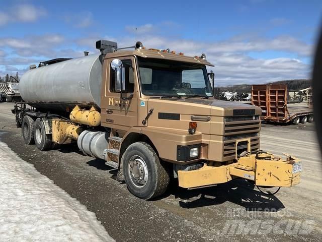 Scania 112H Betonmixers en pompen