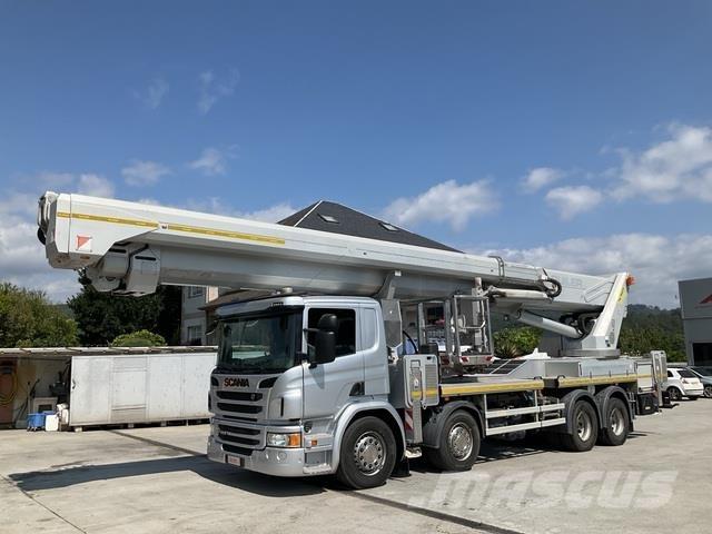 Scania P410LB Auto hoogwerkers