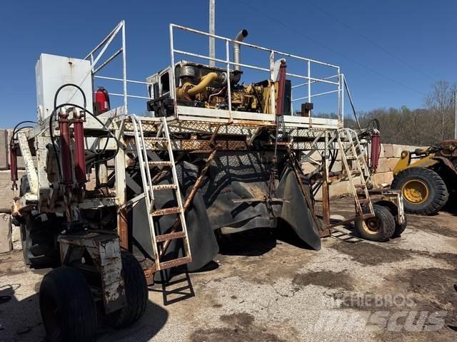 Scarab 14 HYD Compostkeerders