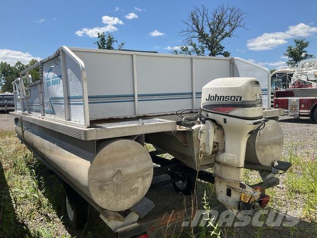  Sea Hunt Werkboten en pontons