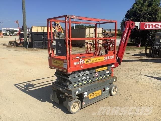 SkyJack 3219 Schaarhoogwerkers