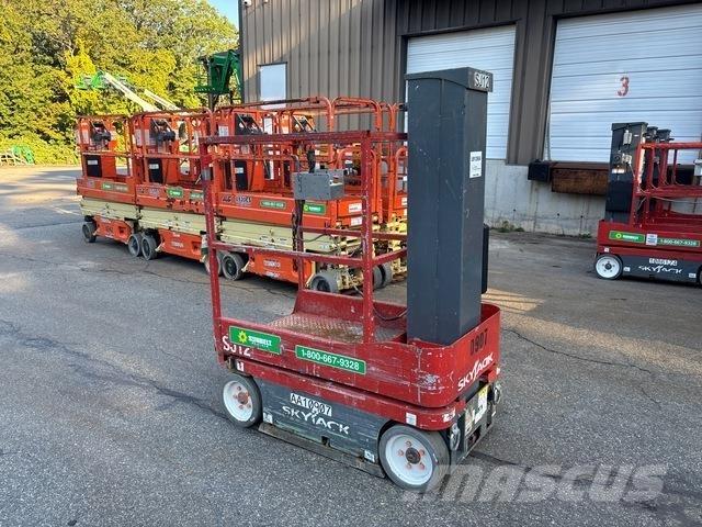 SkyJack SJ12 Personenliften en invalideliften