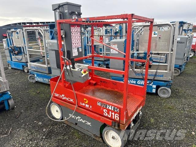 SkyJack SJ16 Personenliften en invalideliften