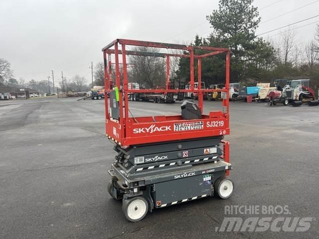SkyJack SJ3219 Schaarhoogwerkers