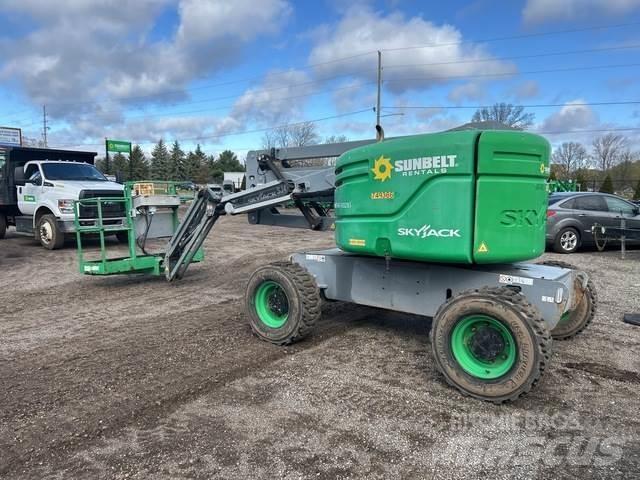 SkyJack SJ46AJ Knikarmhoogwerkers