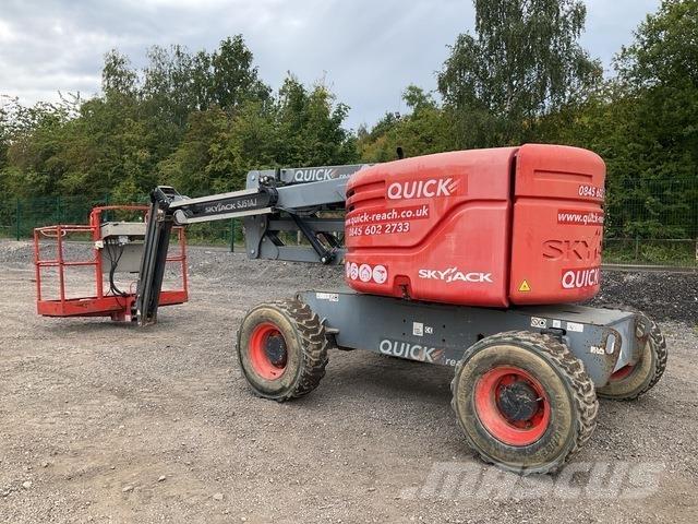 SkyJack SJ51AJ Knikarmhoogwerkers