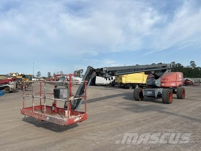 SkyJack SJ86T Telescoophoogwerkers