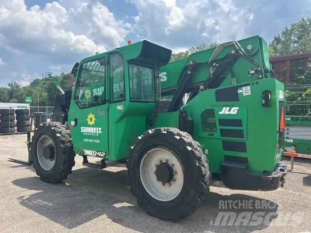 SkyTrak 6042 Verreikers