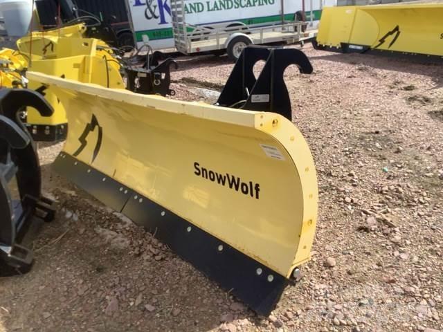 SnowWolf  Sneeuwschuivers en -ploegen