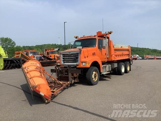 Sterling L9500 Sneeuwschuivers en -ploegen