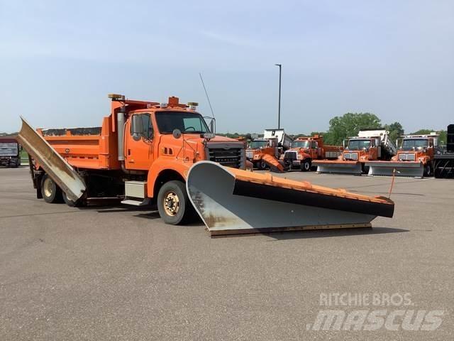 Sterling L9500 Sneeuwschuivers en -ploegen