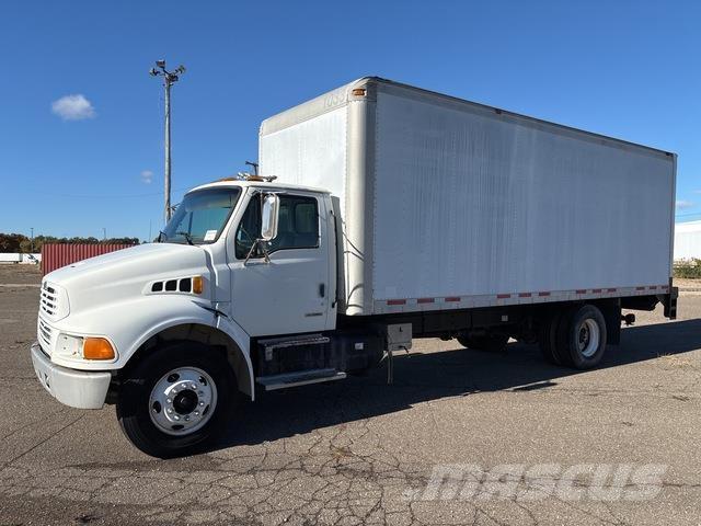 Sterling M7500 Bakwagens met gesloten opbouw