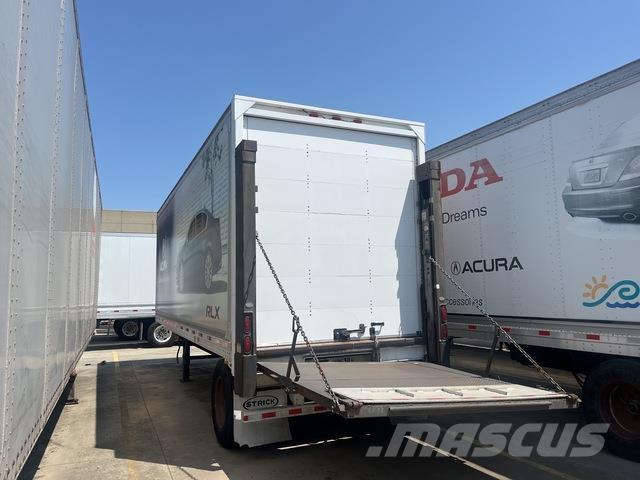 Strick  Gesloten opbouw trailers