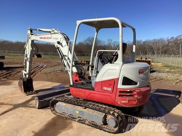 Takeuchi TB240 Rupsgraafmachines