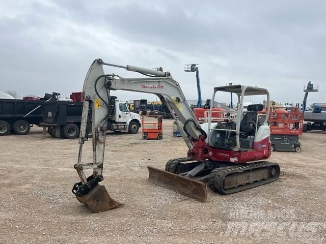 Takeuchi TB260 Rupsgraafmachines