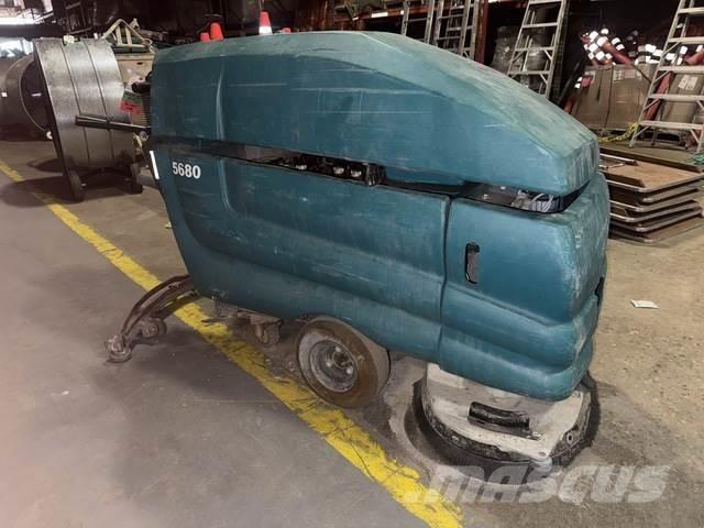 Tennant 5680 Schrobzuigmachines