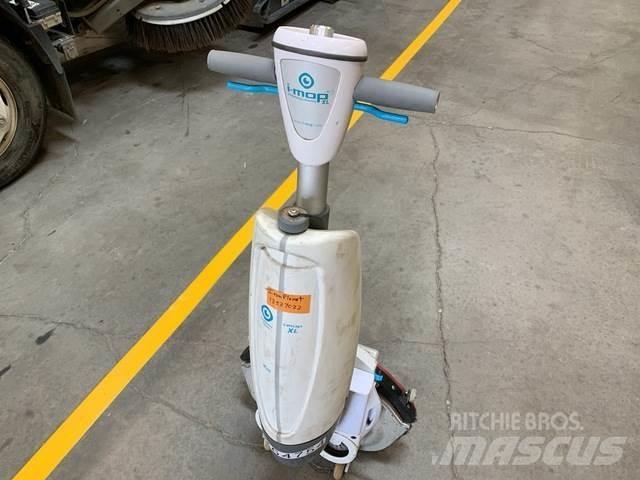 Tennant IMOPXL Schrobzuigmachines