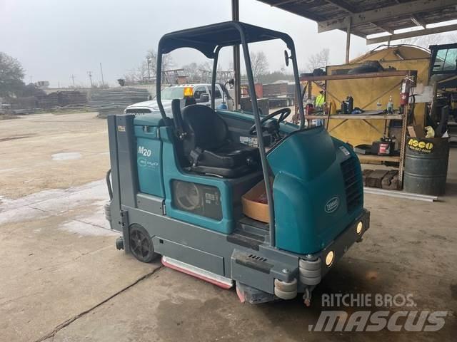 Tennant M20 Schrobzuigmachines