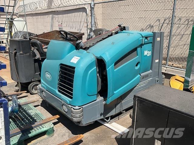 Tennant M20 Schrobzuigmachines