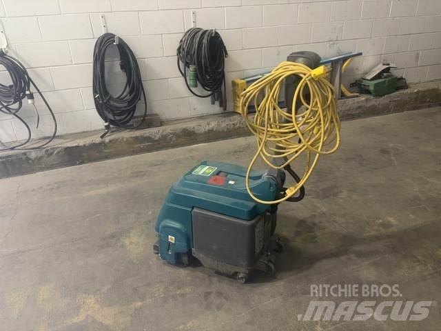 Tennant T1 Schrobzuigmachines