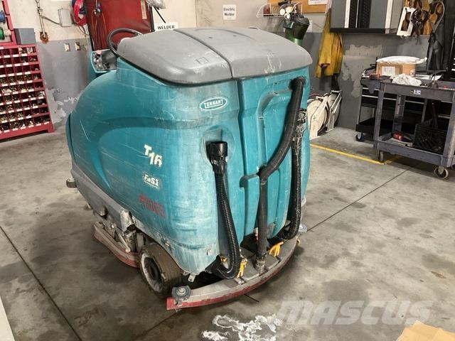 Tennant T16 Schrobzuigmachines