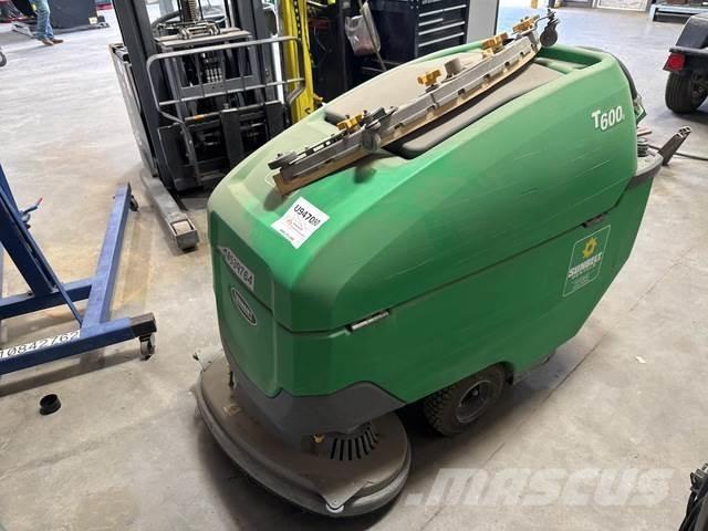 Tennant T600E Schrobzuigmachines