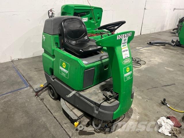 Tennant T7E Schrobzuigmachines