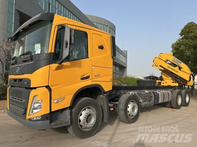 Terex FM420 Vlakke laadvloer met kraan