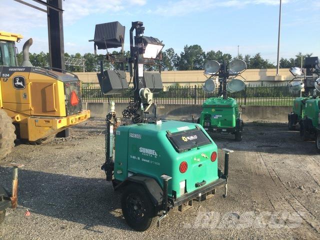 Terex RL4 Mobiele lichtmasten