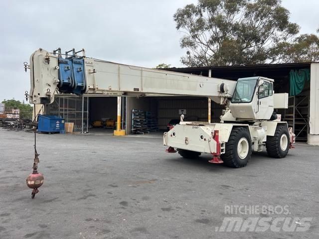 Terex RT 230 Ruwterrein kranen
